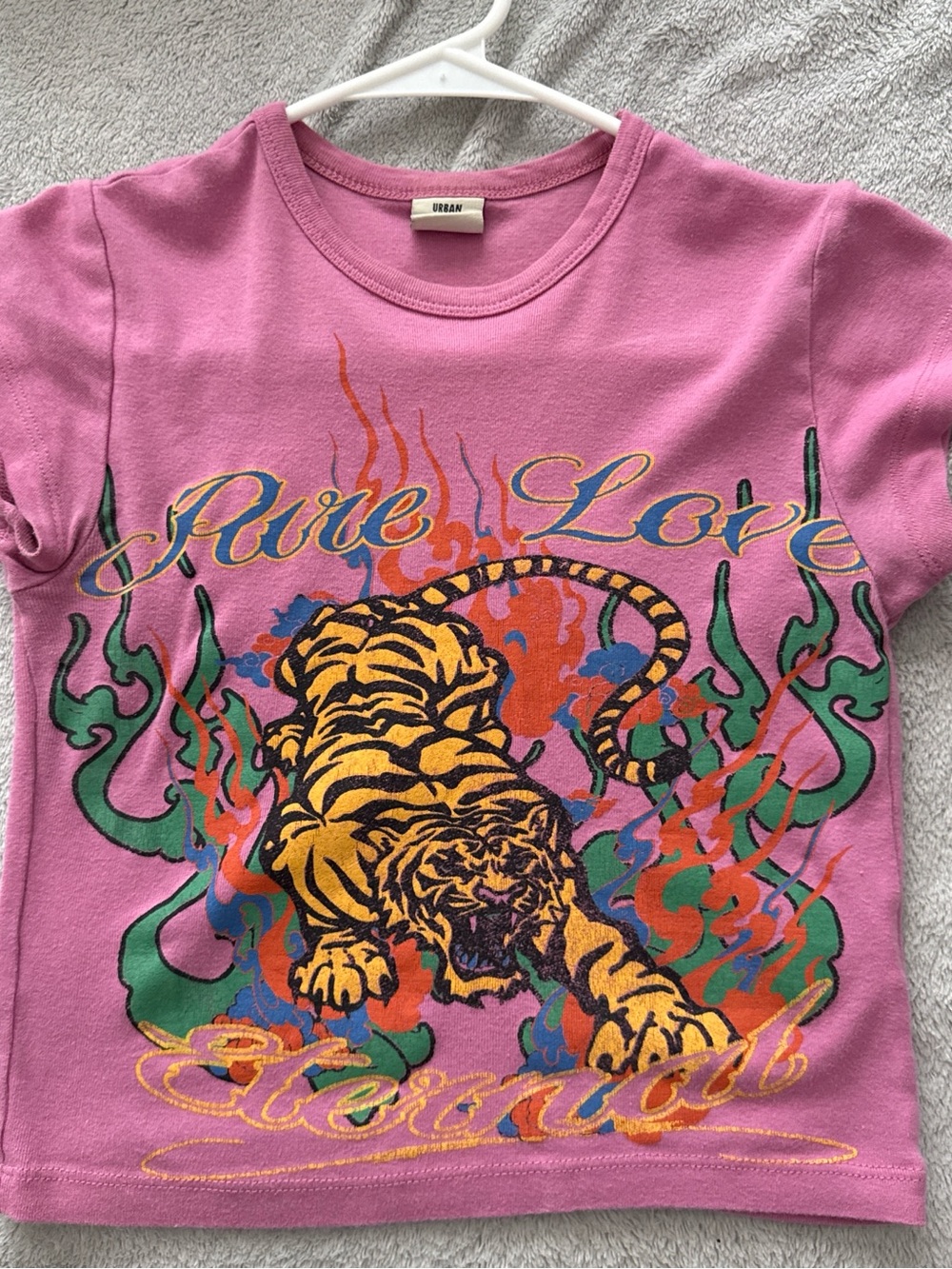 Urban Outfitters Pink Tee with Vibrant Tiger Graphic